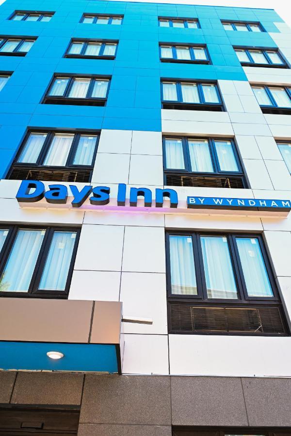 ניו יורק Days Inn By Wyndham Bronx Nyc מראה חיצוני תמונה